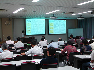 「大学公開特別講座」の講演風景